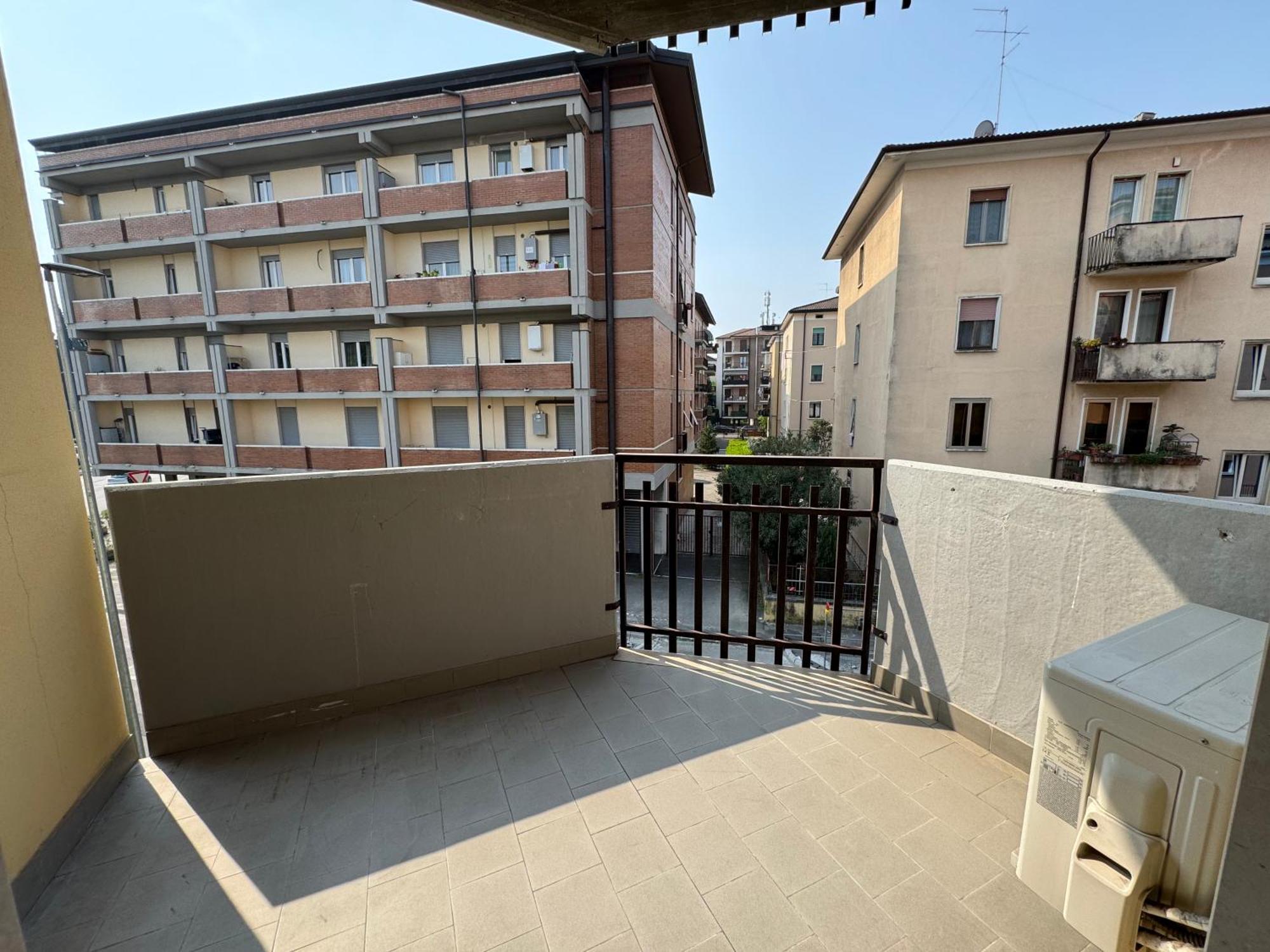 Apartamento La Dimora Del Borgo - Policlinico Fiera